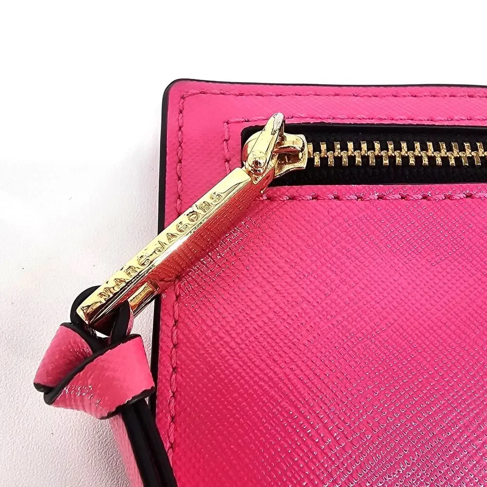 Marc Jacobs Snap Shot Pink Card Case Coin Purse Wallet